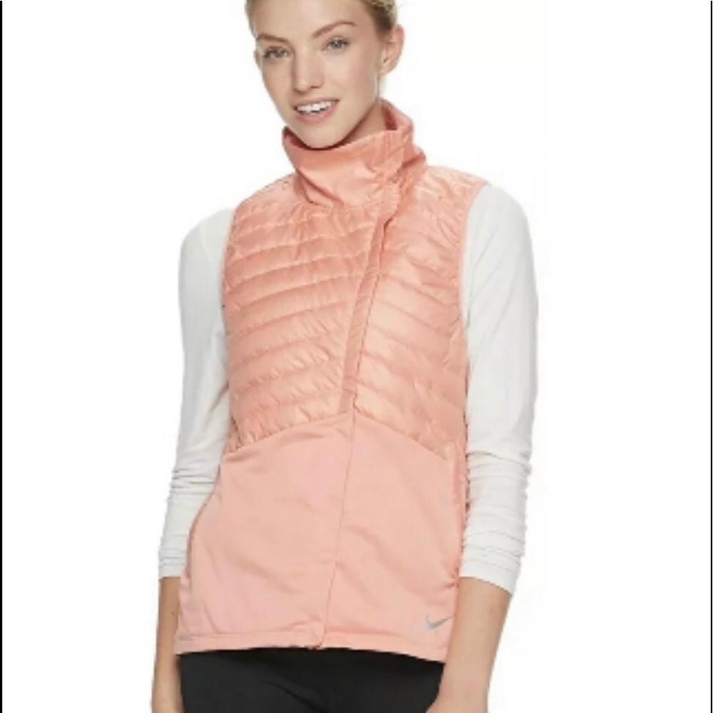 NWT Nike Women's Essential Quilted Running Vest - Picture 2 of 4